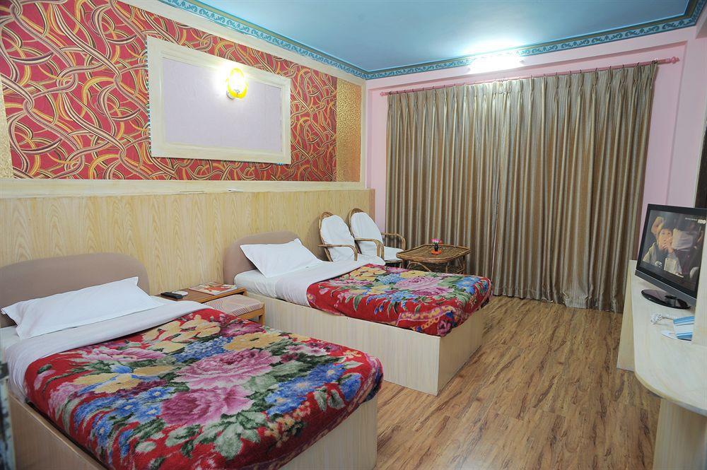 Acme Guest House Катманду Екстер'єр фото