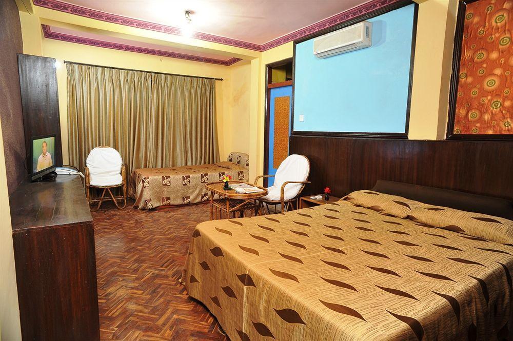 Acme Guest House Катманду Екстер'єр фото