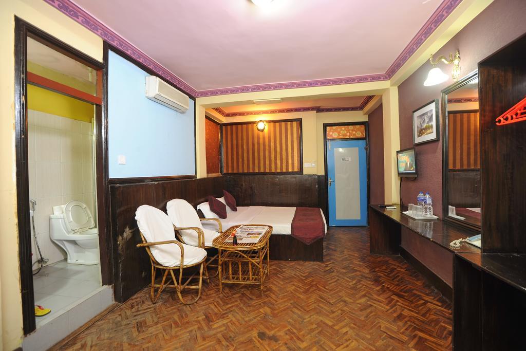 Acme Guest House Катманду Екстер'єр фото
