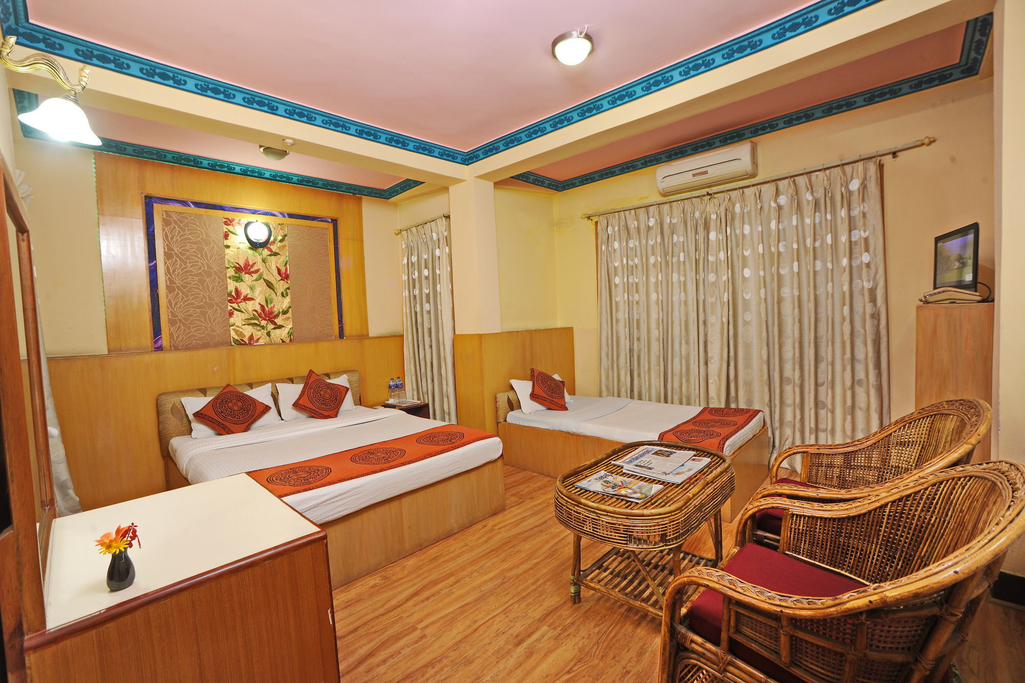 Acme Guest House Катманду Екстер'єр фото