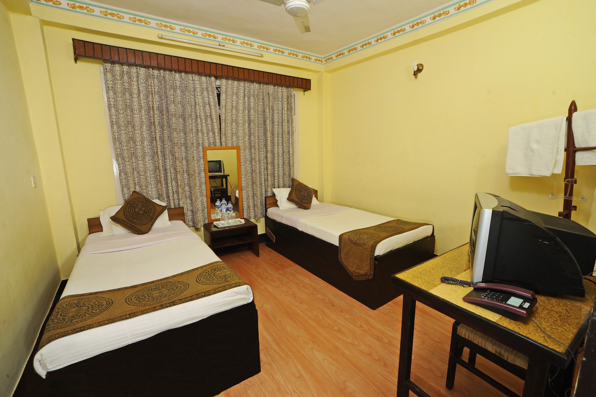Acme Guest House Катманду Екстер'єр фото