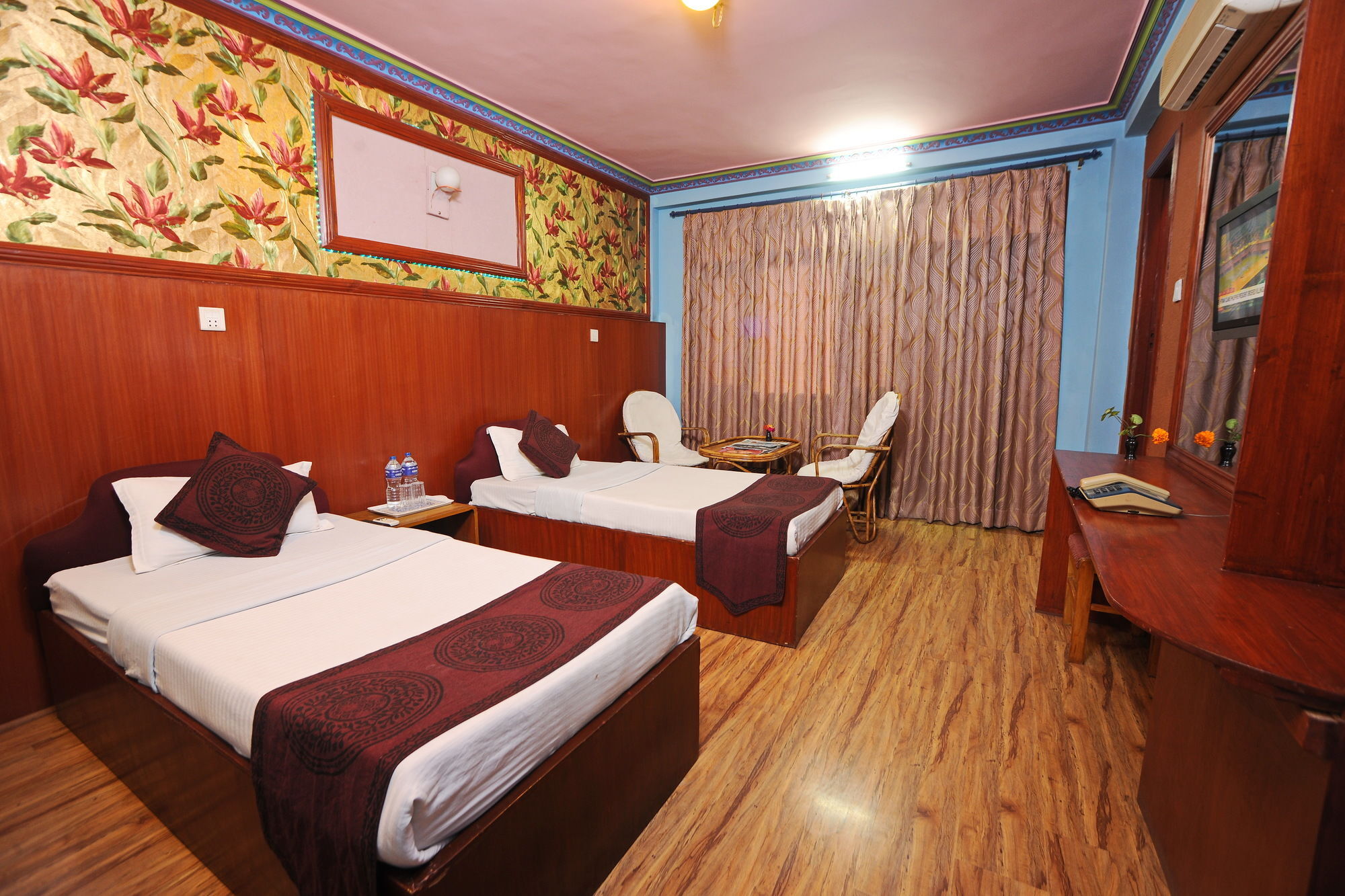 Acme Guest House Катманду Екстер'єр фото